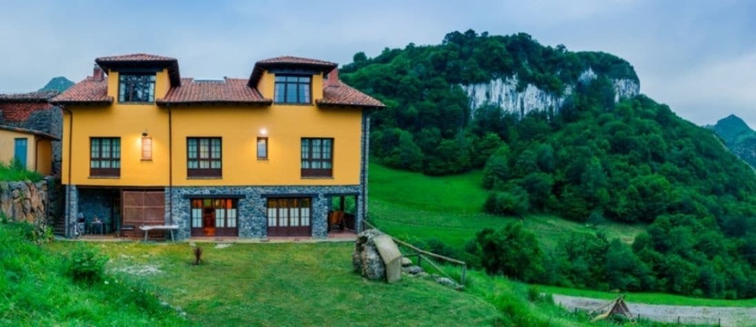 Готель El Quesar De Gamoneo Gamonedo de Cangas Екстер'єр фото